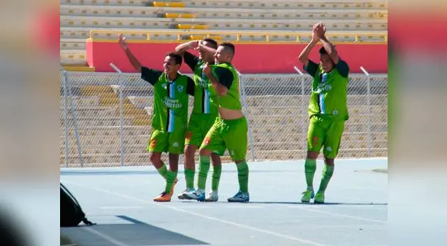 Celebración del gol del Lobitos Celebración del gol del Lobitos