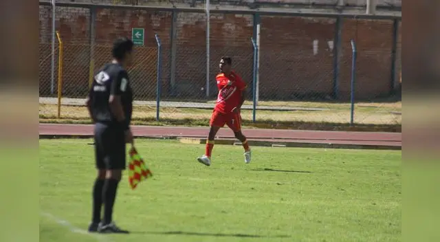 El gol de César Ortiz tiene dedicatoria va para su hijo que mañana cumple años El gol de César Ortiz tiene dedicatoria va para su hijo que mañana cumple años