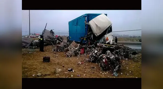 Unidades fueron remolcadas a la comisaria.