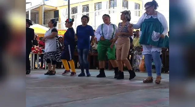 Su mamá hizo una interpretación de la Vecindad del Chavo