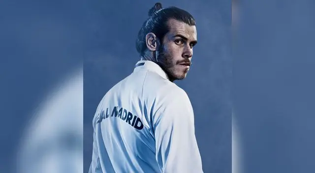 Bale con la nueva indumentaria.