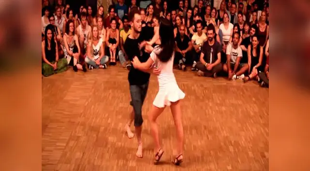 Exótico baile derrocha energía paso por paso.