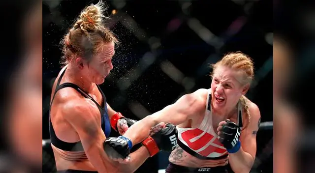 Valentina Shevchenko da gran golpe a Holly Holm Valentina Shevchenko da gran golpe a Holly Holm