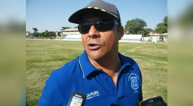 Javier Atoche, técnico de San Antonio Javier Atoche, técnico de San Antonio