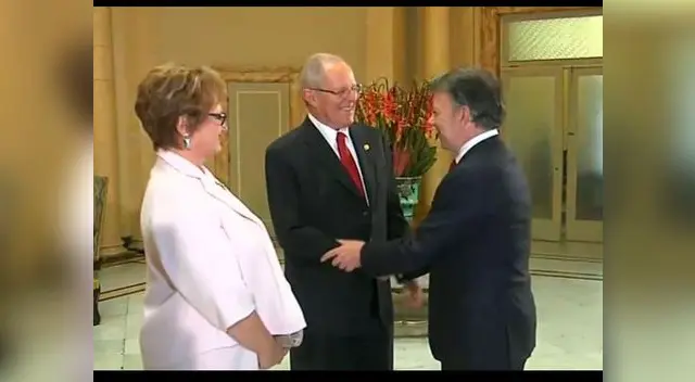 Presidente Kunzcynski recibió a mandatarios en Palacio de Gobierno