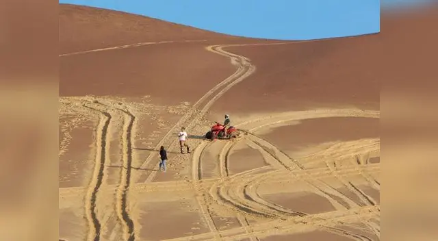 Jóvenes dañan zona cercana a El Candelabro en Reserva de Paracas Jóvenes dañan zona cercana a El Candelabro en Reserva de Paracas