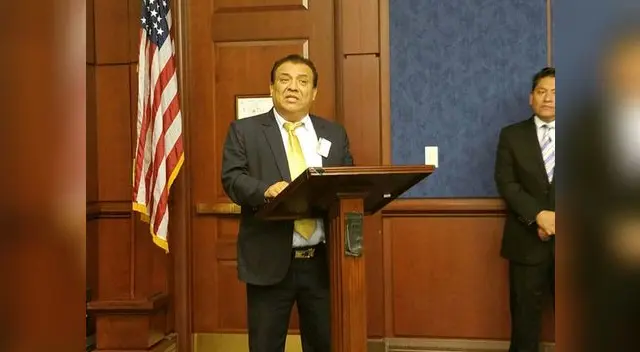 Manolo el día que visitó senado norteamericano