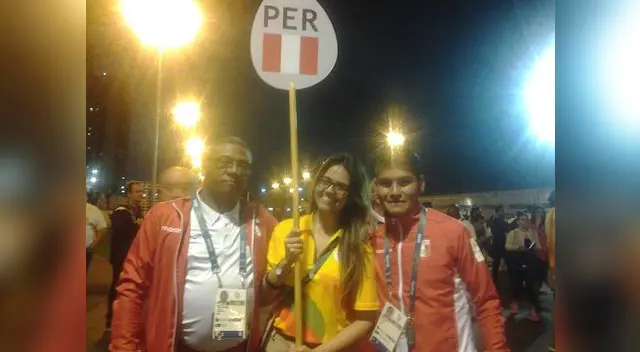 Paolo Yurivilca junto a su entrenador Pedro Cañizares Paolo Yurivilca junto a su entrenador Pedro Cañizares