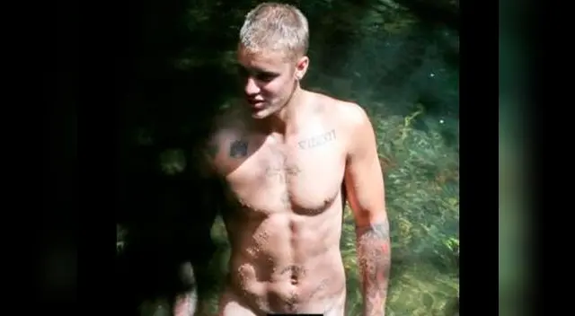 Justin ignoró a los paparazzis Justin ignoró a los paparazzis