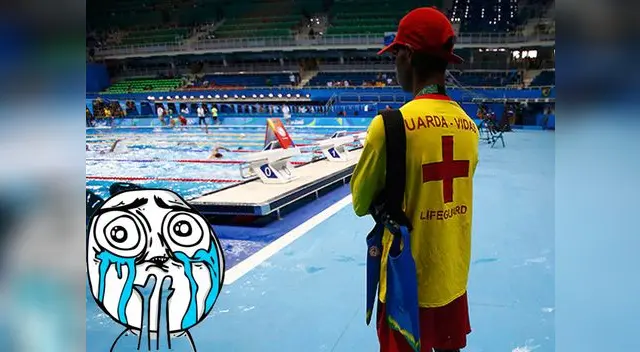 Los socorristas observan atentamente, pero hasta el momento no se les ha necesitado 