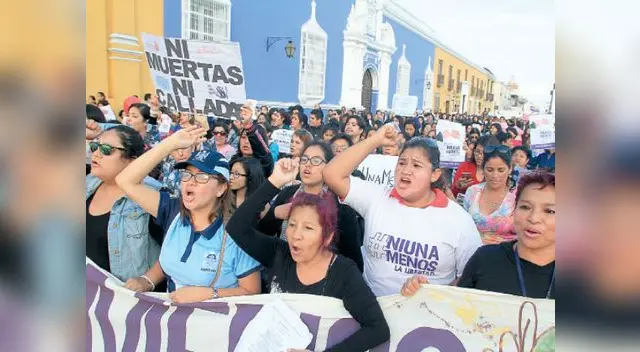 Pasearon por calles y avenidas para protestar