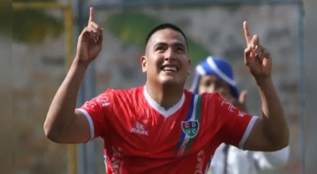 Lleva anotado en el torneo 19 goles y  técnico Ricardo Gareca està fascinado con su juego