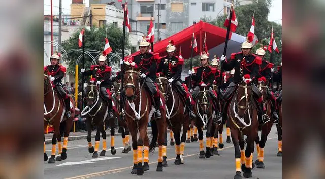 Mueren caballos de la escolta presidencial