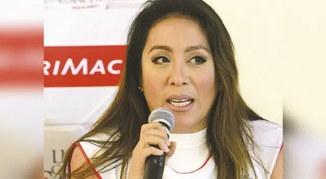 Cathy Saénz evita dar la cara a la prensa por crisis en Esto es guerra