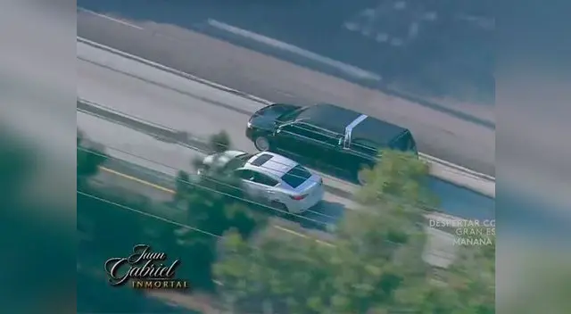 Carroza que trasladó los restos al aeropuerto