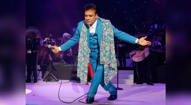 Restos de Juan Gabriel llegaron a México durante la madrugada de este martes Restos de Juan Gabriel llegaron a México durante la madrugada de este martes