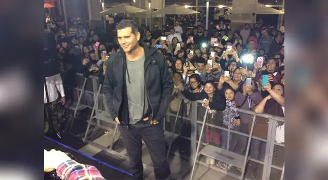 Causo alboroto a sus fans. Causo alboroto a sus fans.