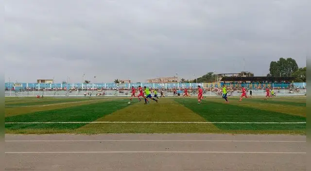 Nueva Alianza dió la sorpresa en Tumbes al derrotar al Cristal Tumbes:FOTO: José Hidalgo Nueva Alianza dió la sorpresa en Tumbes al derrotar al Cristal Tumbes:FOTO: José Hidalgo