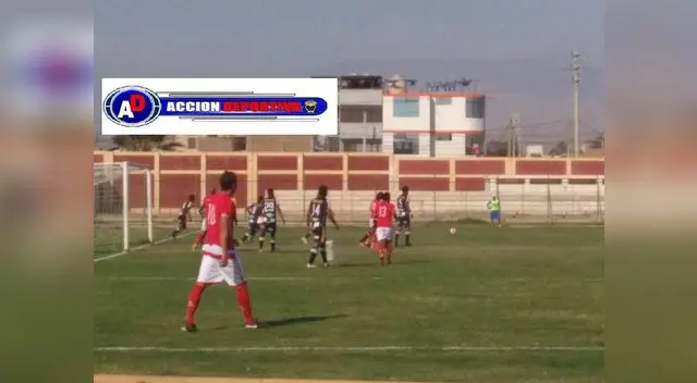 No se hicieron nada Octavio Espinoza y Carlos Orellana FOTO: Acción Deportiva Pisco