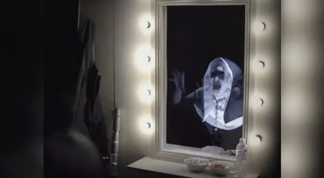 Broma inspirada en "El Conjuro 2" causa sensación en las redes sociales (VIDEO) Broma inspirada en "El Conjuro 2" causa sensación en las redes sociales (VIDEO)
