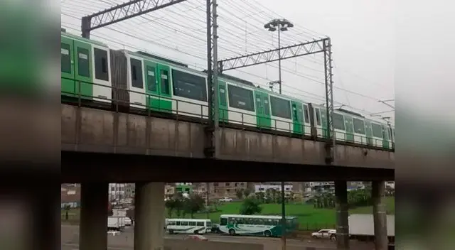 El tren deberá de ser remolcado El tren deberá de ser remolcado