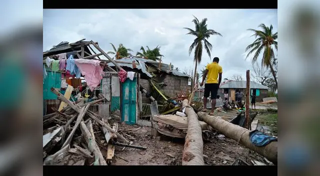 Más de 800 muertos tras el paso del huracán 'Matthew' por Haiti Más de 800 muertos tras el paso del huracán 'Matthew' por Haiti