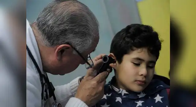 Se recomienda visitar al otorrinolaringólogo  por lo menos una vez al año.