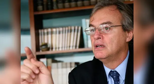 Ministro del Interior, Carlos Basombrío, dice que si no derrotan el crimen organizado dentro de 2 años, habrán fracasado Ministro del Interior, Carlos Basombrío, dice que si no derrotan el crimen organizado dentro de 2 años, habrán fracasado