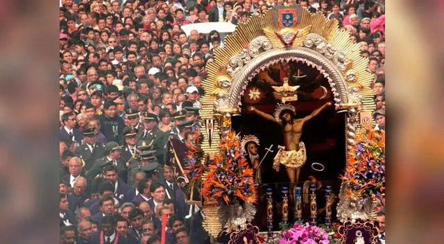La Procesión del Señor de los Milagros es una de las festividades más tradicionales del Perú