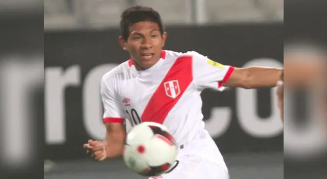 Edinson Flores anotó el empate