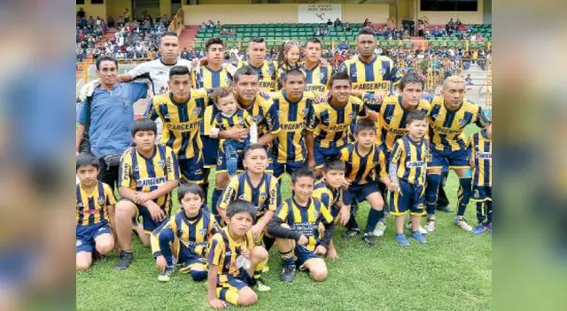 Sport rosario, de Áncash, dirigido por Lizandro Barbarán  clasificó directamente a los octavos de final 