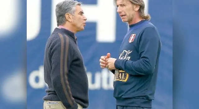 Sobre Bolt apuntó: “Se fue a una discoteca”. De la Foquita indicó: “Dijo que jugó lesionado ante Venezuela”. Sobre Bolt apuntó: “Se fue a una discoteca”. De la Foquita indicó: “Dijo que jugó lesionado ante Venezuela”.