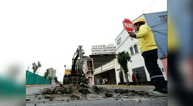 Esta es una de las vías más usadas en el Centro de Lima Esta es una de las vías más usadas en el Centro de Lima