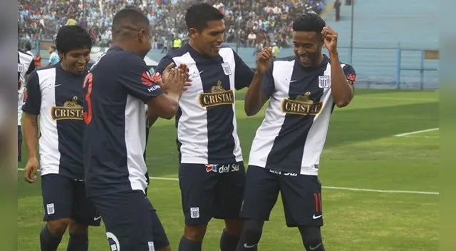Alianza celebra los tres puntos del clásico Alianza celebra los tres puntos del clásico