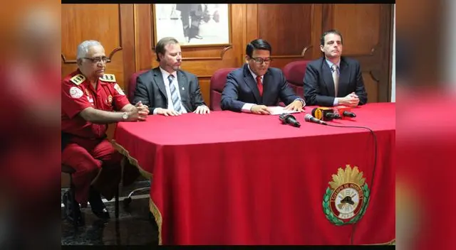 Familiares de los Bomberos héroes reciben indemnización Familiares de los Bomberos héroes reciben indemnización