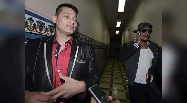 No son amigos, solo enemigos