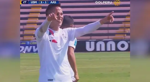 Festejo del gol de Ortiz que ya llegó a los 19 con la San Martín. Festejo del gol de Ortiz que ya llegó a los 19 con la San Martín.