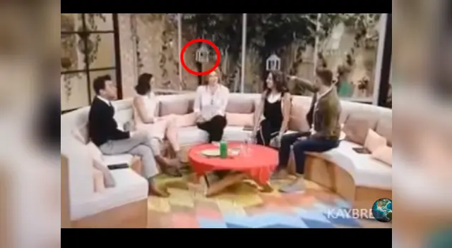 La vidente hacía su predicción cuando cosas extrañas comenzaron a pasar