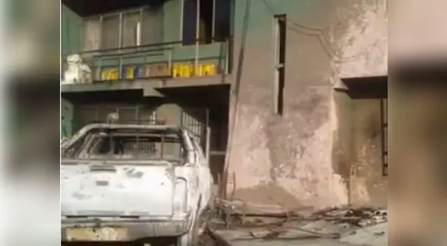 Diez vehículos quedaron inservibles tras incendio