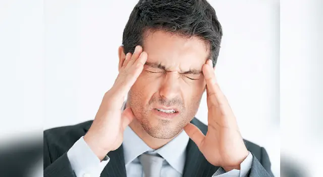 Cada cierto tiempo esta enfermedad se presenta en pacientes entre los 15 a 45 años Cada cierto tiempo esta enfermedad se presenta en pacientes entre los 15 a 45 años