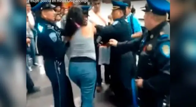 Indignación por video de mujer que agrede a policías