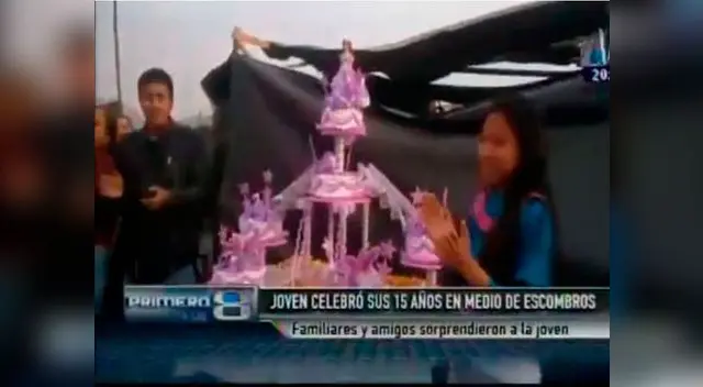 Liseth Tananta feliz por la reunión Liseth Tananta feliz por la reunión