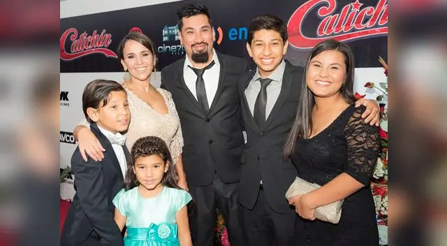 Familia de actor acudió a evento