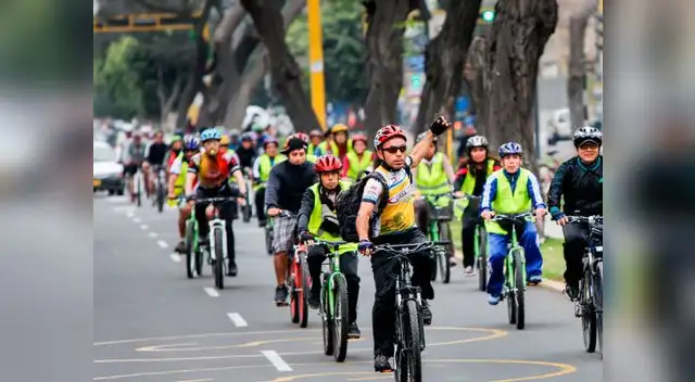 Ciclismo ayuda en la salud y no contamina Ciclismo ayuda en la salud y no contamina