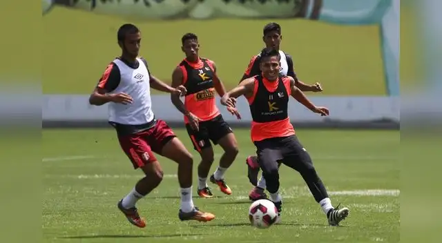 Ruidíaz estuvo en el ataque de la selección