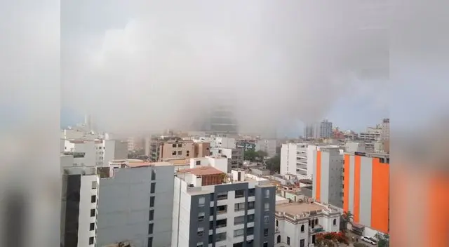 Los usuarios de Twitter compartieron imágenes del siniestro 