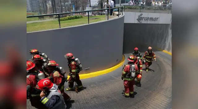 Centro comercial Larcomar envío un segundo comunicado Centro comercial Larcomar envío un segundo comunicado