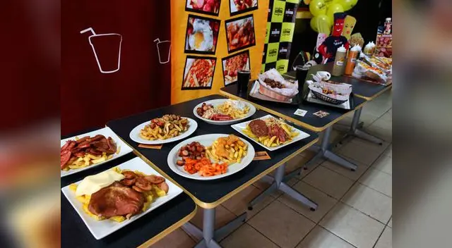 En el Día de la Salchipapa, hay salchipapas para todos los gustos y sabores