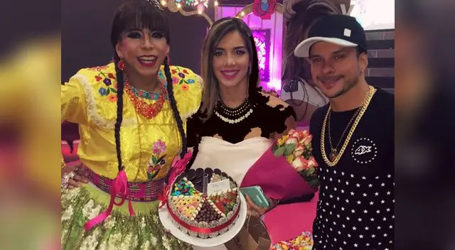 Korina Rivadeneira y Mario Hart