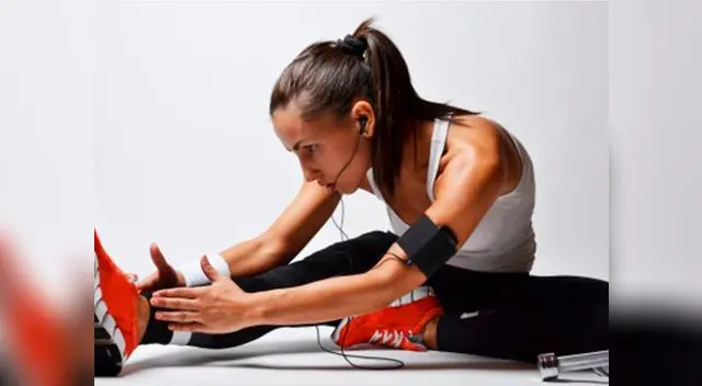 Las desventajas de escuchar música mientras te ejercitas. Las desventajas de escuchar música mientras te ejercitas.